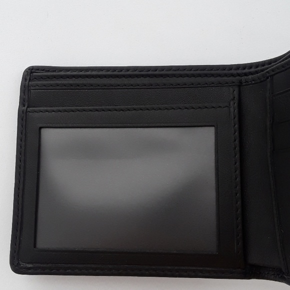 New in box 100% Authentic GUCCI wallet 352263 - Picture 5 of 8